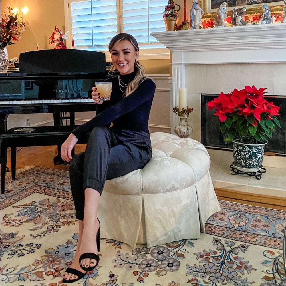 Meet your Posher, Emma